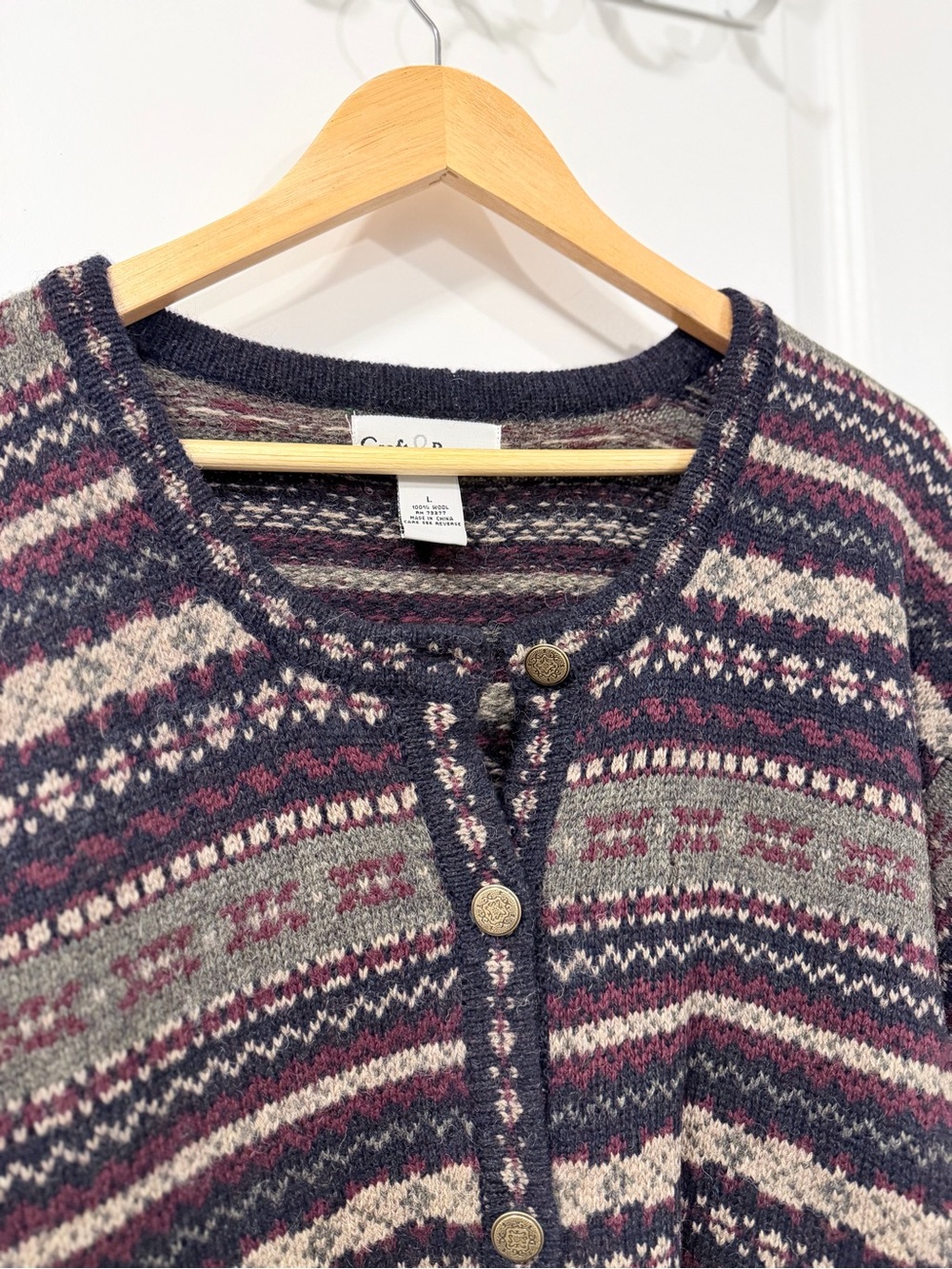 Nordic/Scandinavian Wool Cardigan - Picture 3 of 12